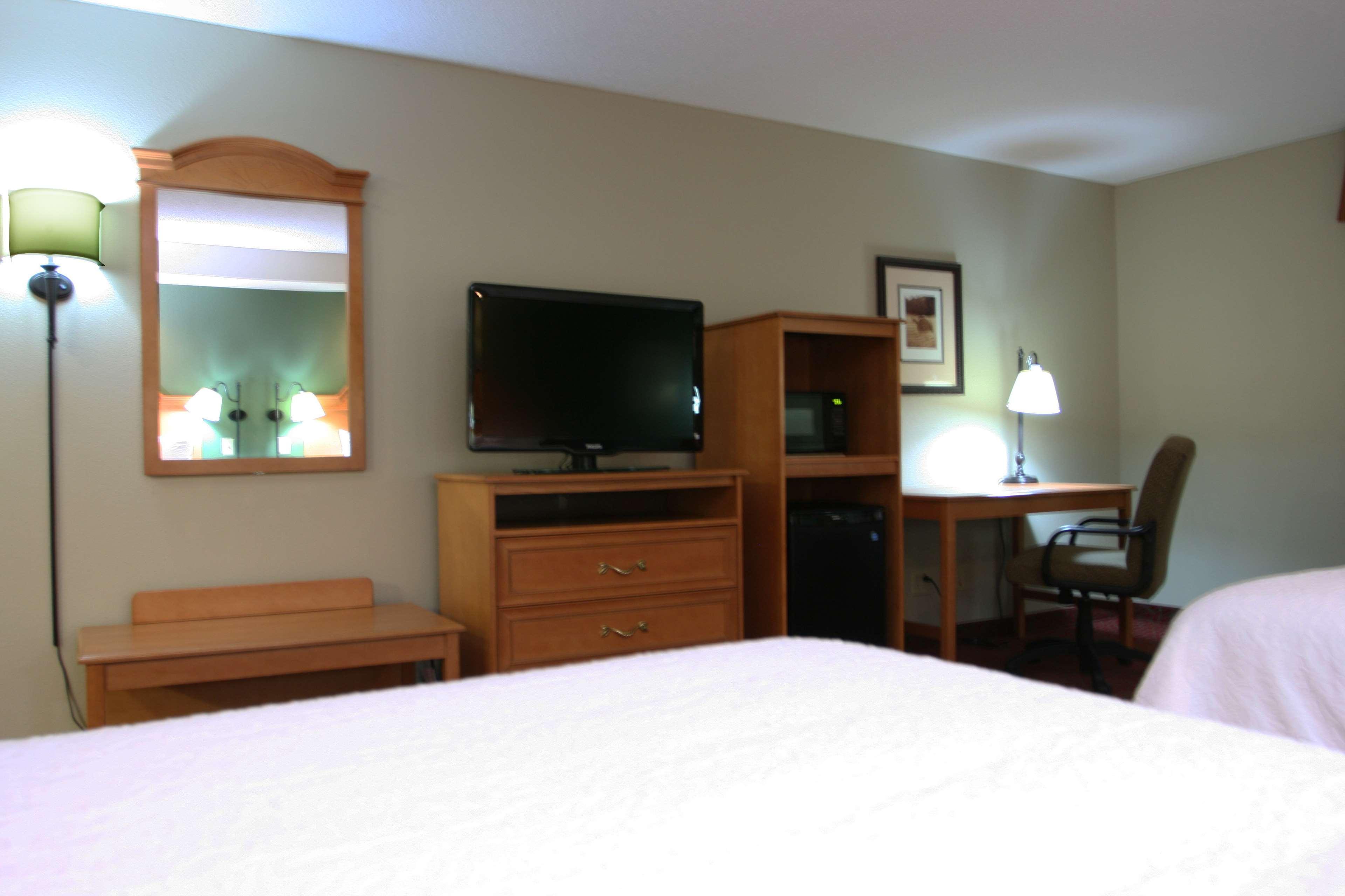 Hampton Inn Norfolk Exteriör bild