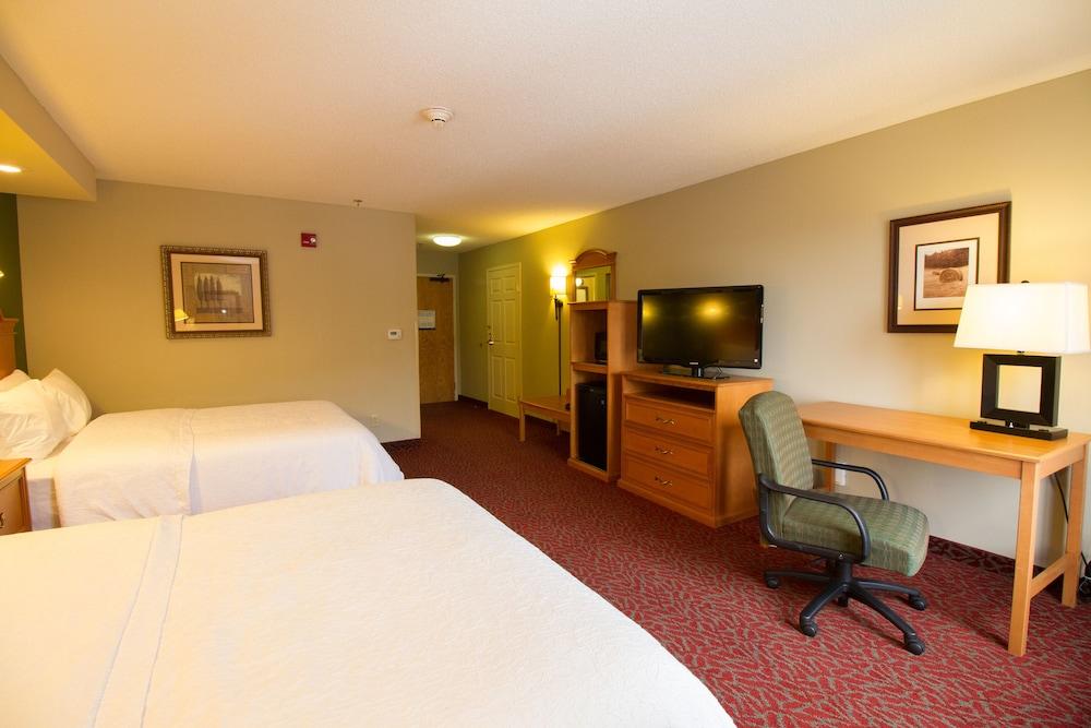 Hampton Inn Norfolk Exteriör bild