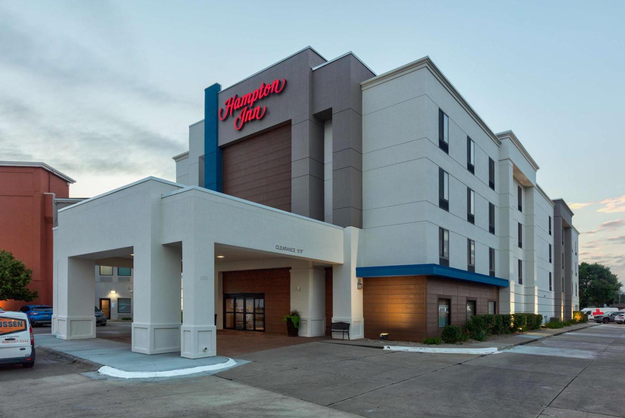 Hampton Inn Norfolk Exteriör bild